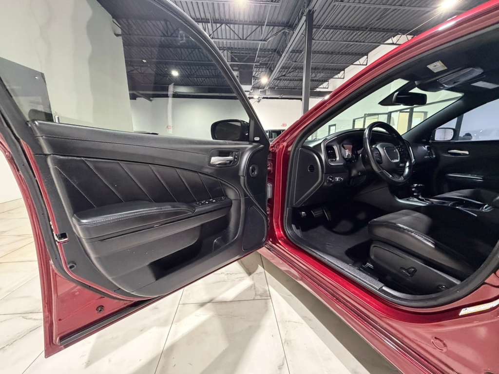 2021 Dodge Charger Image 12