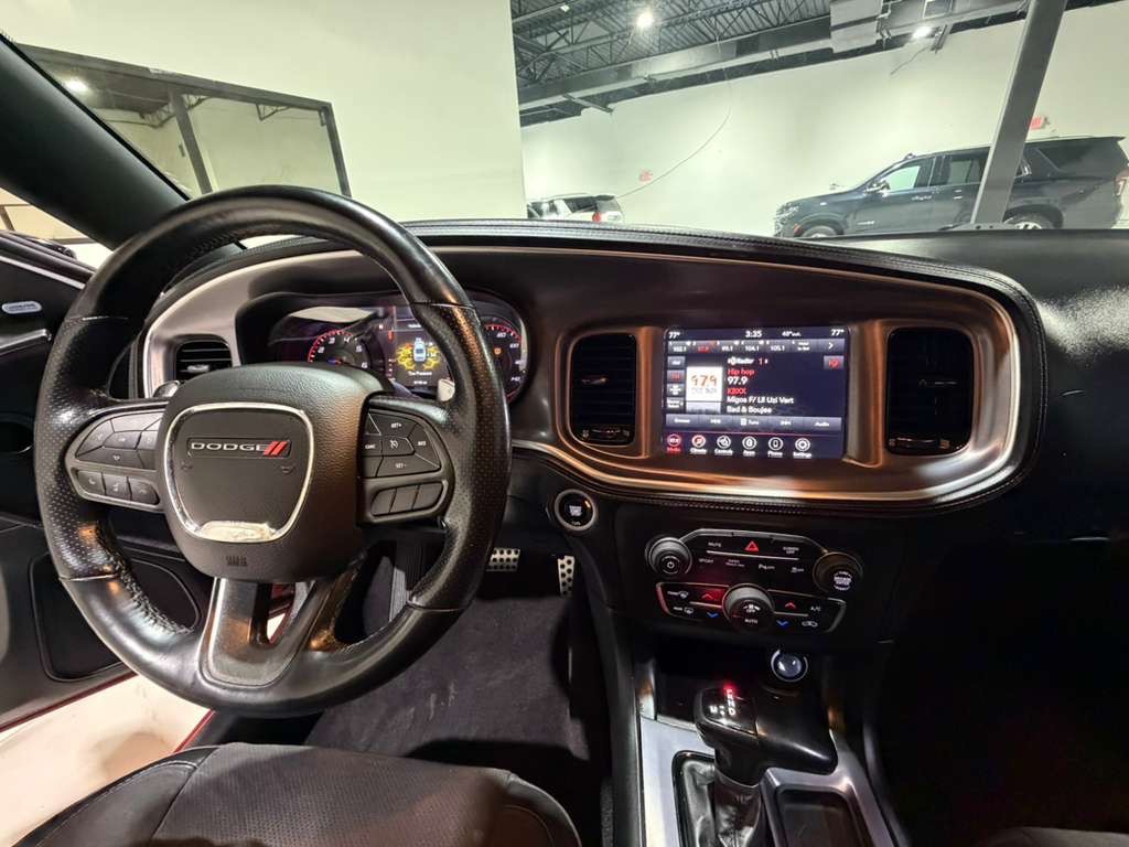 2021 Dodge Charger Image 17