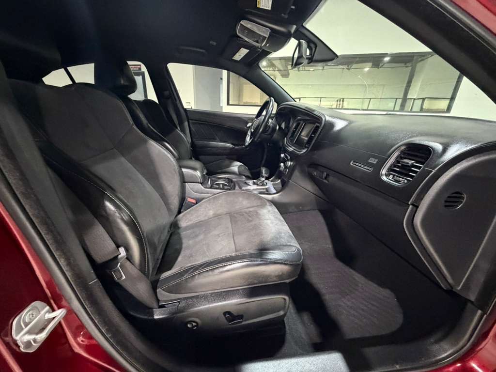 2021 Dodge Charger Image 30