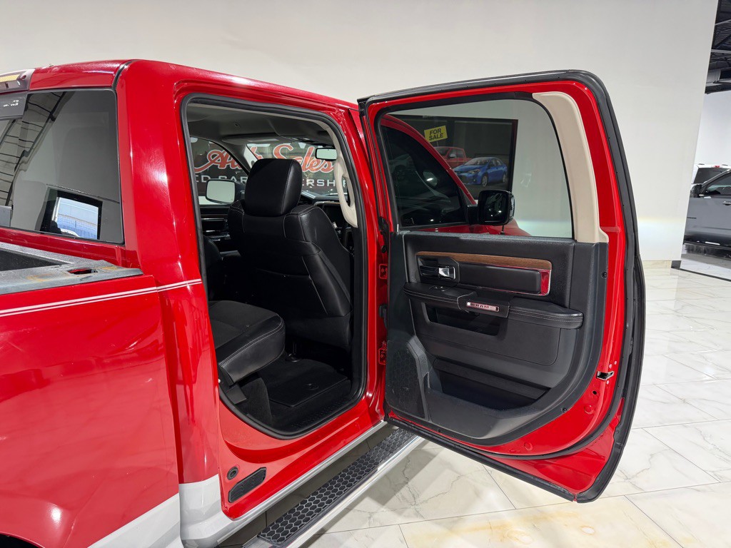 2017 RAM 1500 Image 15