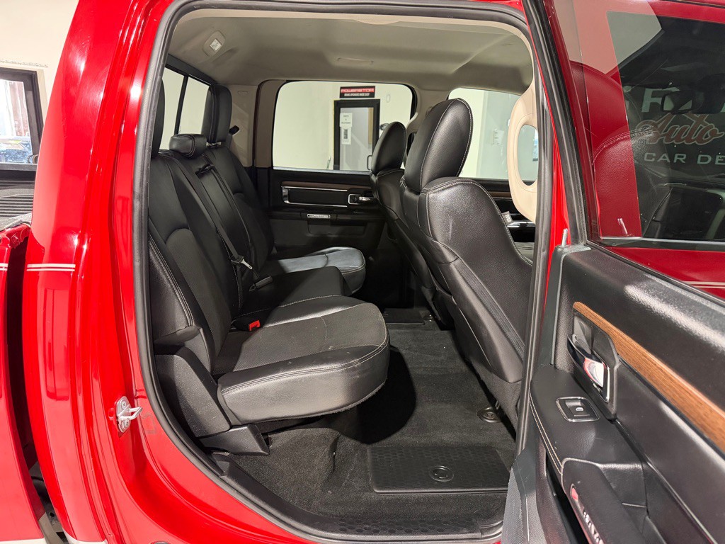 2017 RAM 1500 Image 16