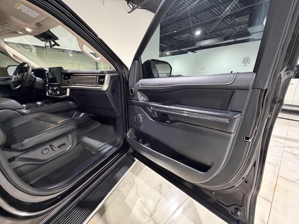 2022 Ford Expedition Image 16