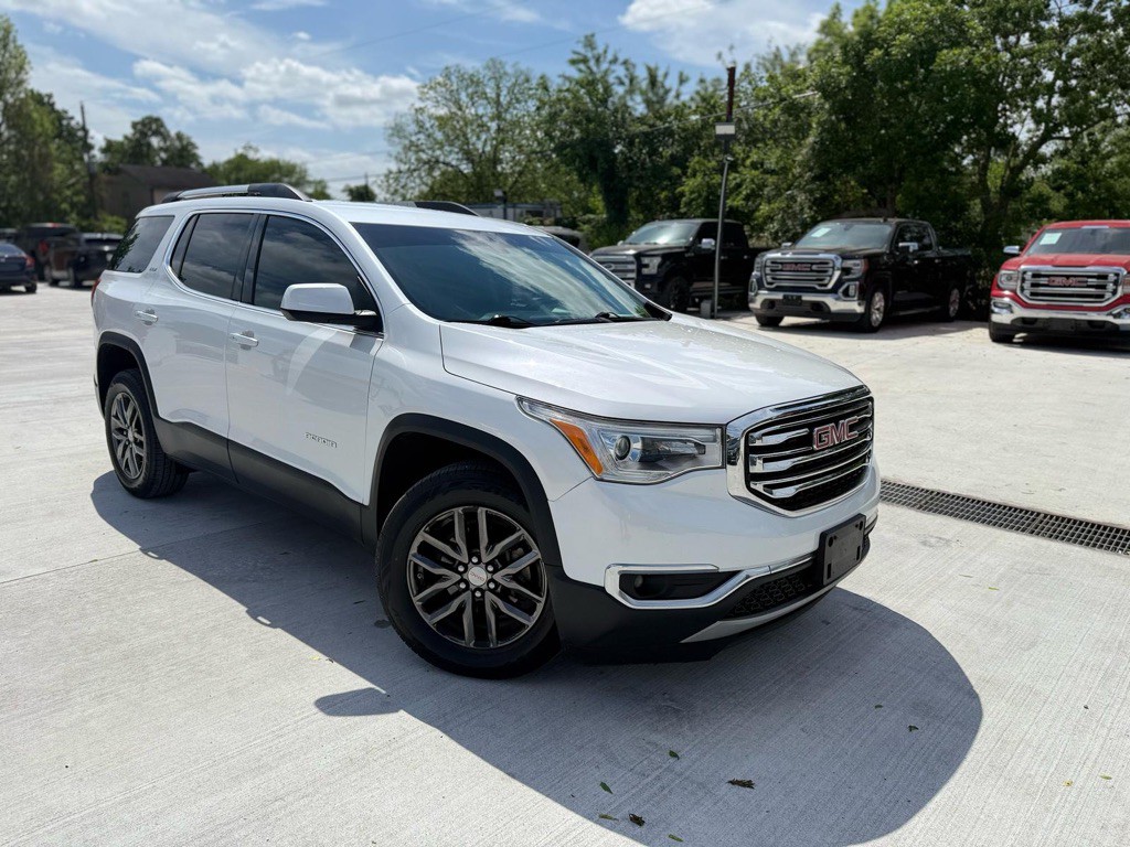 2018 GMC Acadia Image 4