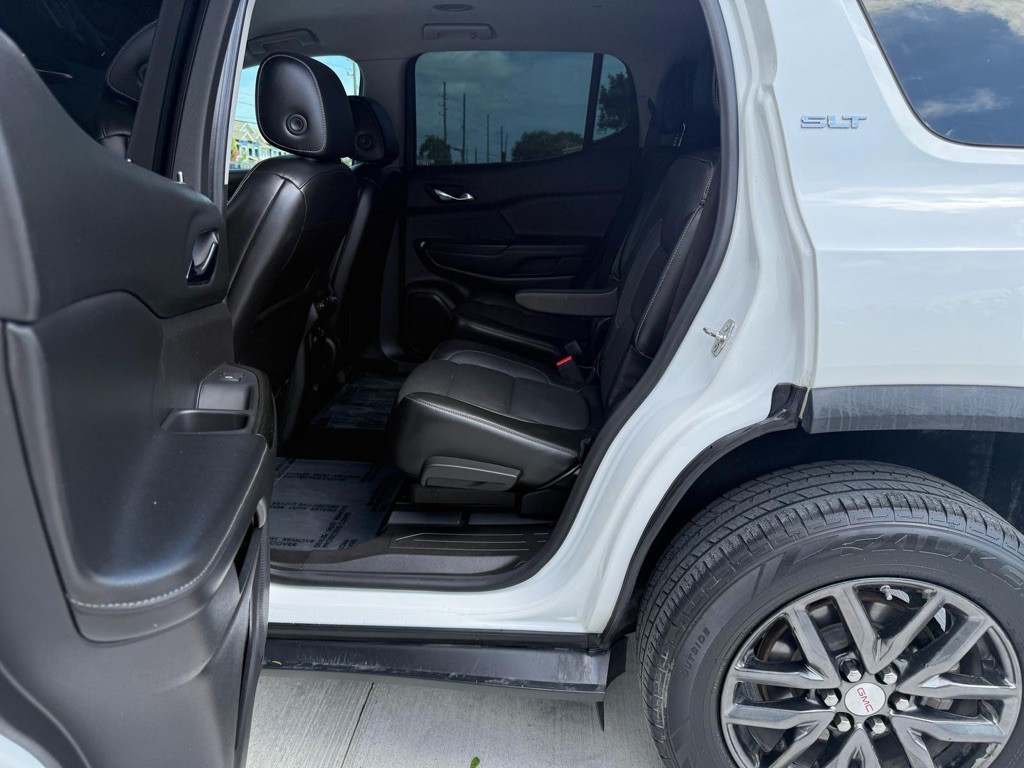 2018 GMC Acadia Image 15