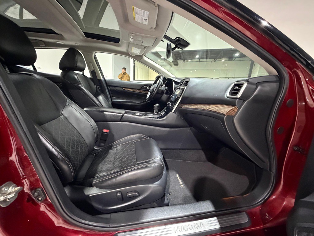 2017 Nissan Maxima Image 21