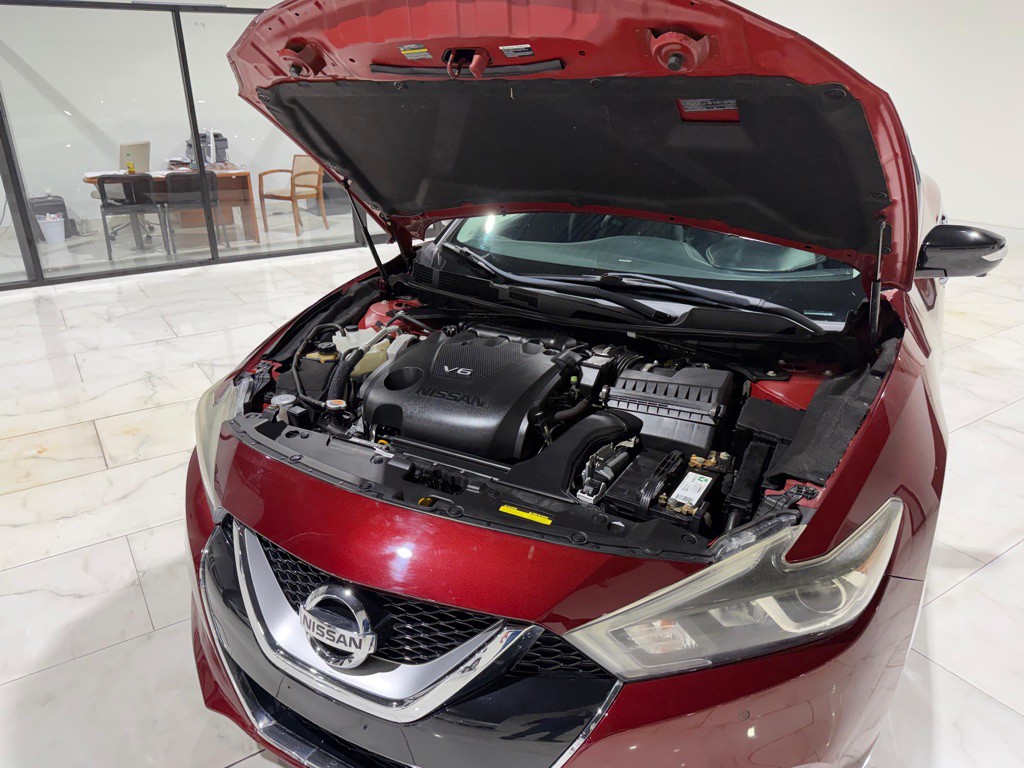 2017 Nissan Maxima Image 32