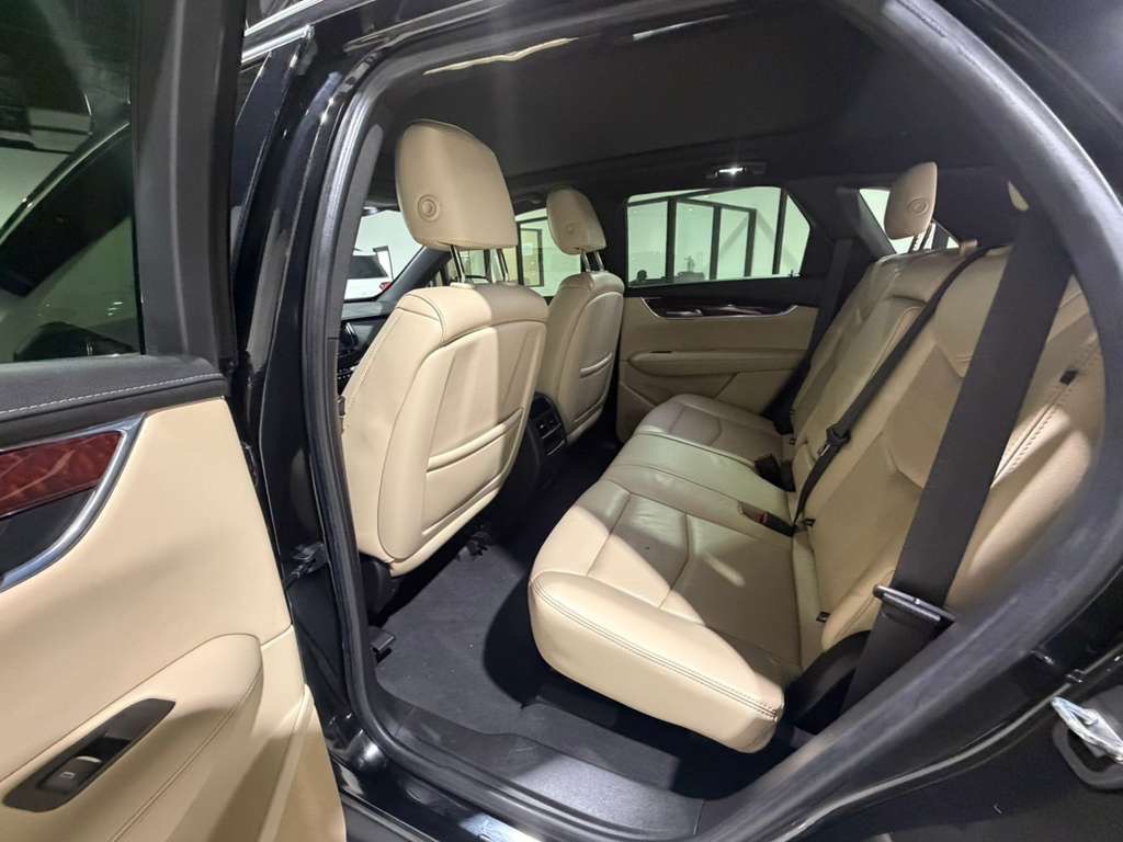 2018 Cadillac XT5 Image 12