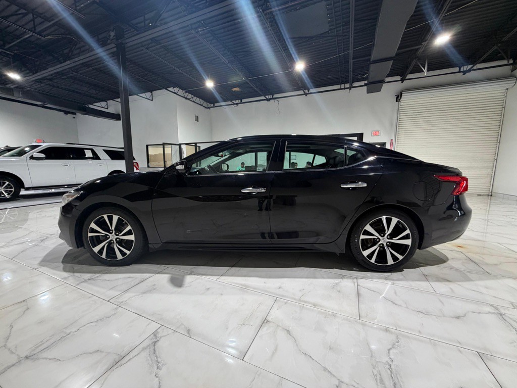 2018 Nissan Maxima Image 6
