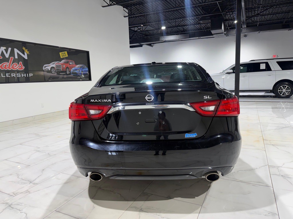 2018 Nissan Maxima Image 10