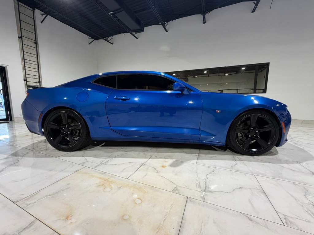2018 Chevrolet Camaro Image 4