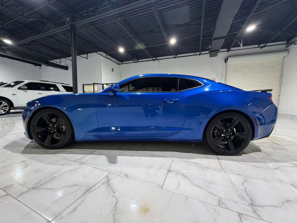 2018 Chevrolet Camaro Image 5