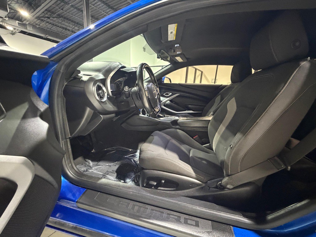 2018 Chevrolet Camaro Image 23