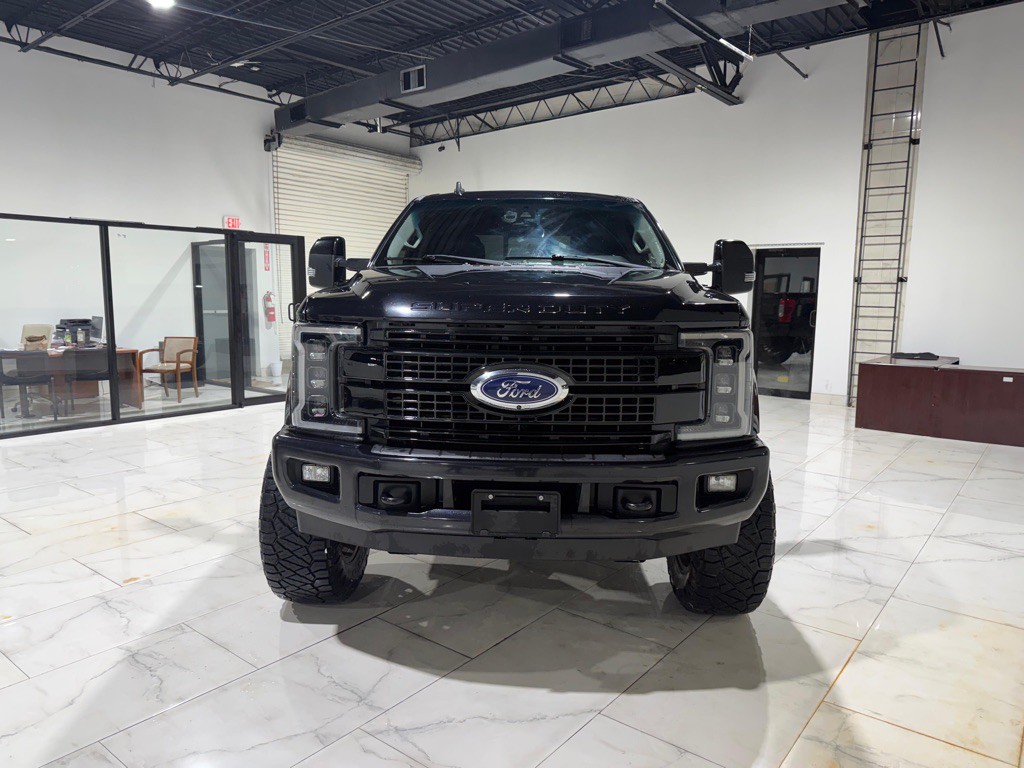 2019 Ford F-250 Image 2
