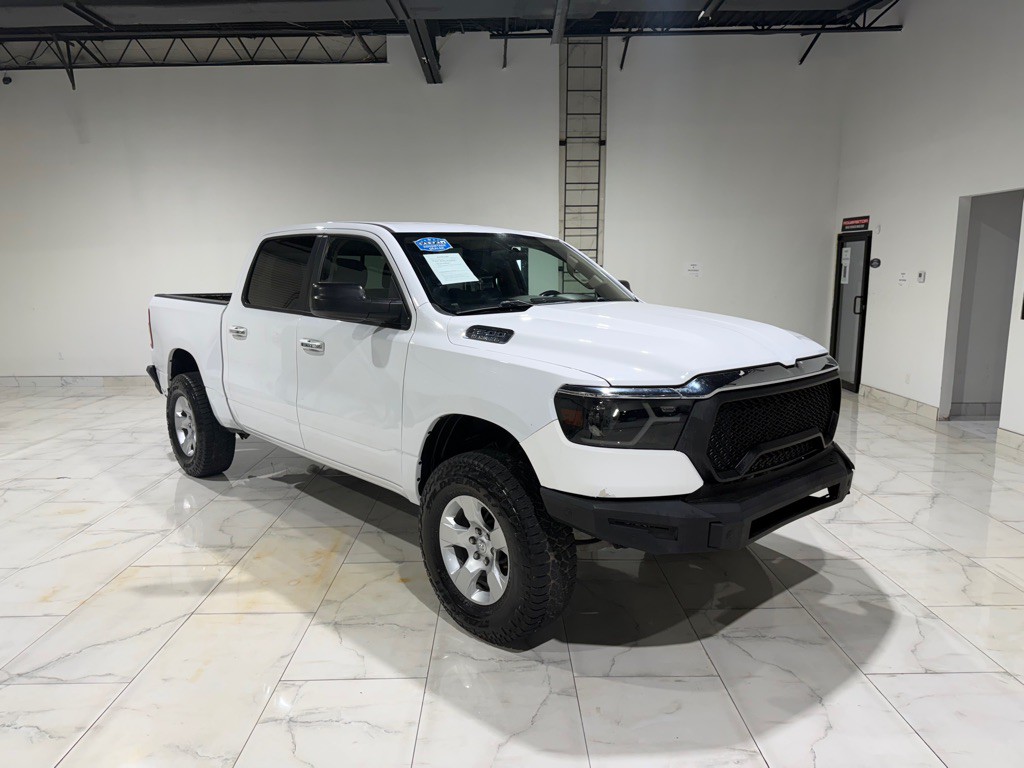 2020 RAM 1500 Image 3