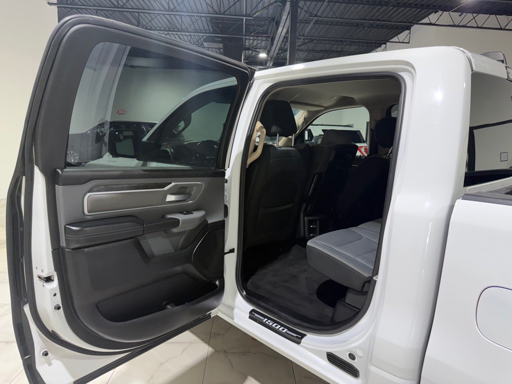 2020 RAM 1500 Image 15