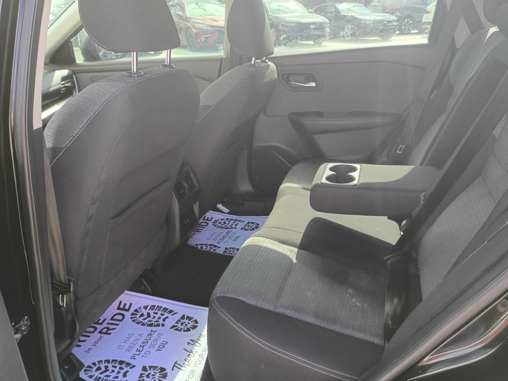 2022 Nissan Rogue Image 11