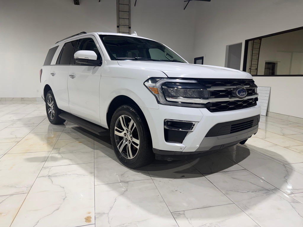 2024 Ford Expedition Image 2