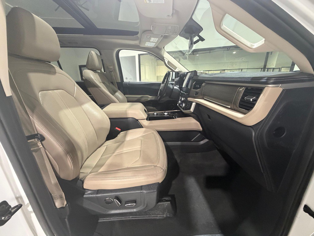 2024 Ford Expedition Image 14