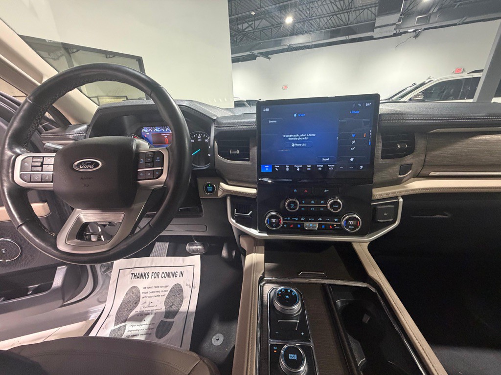 2024 Ford Expedition Image 24