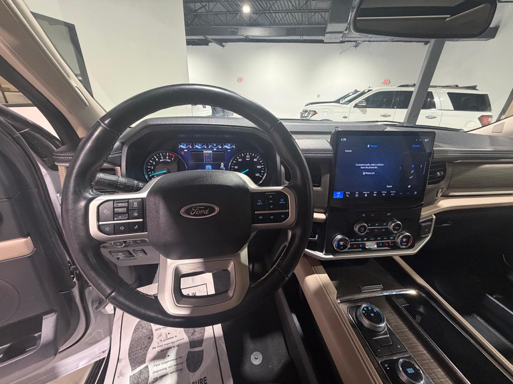 2024 Ford Expedition Image 25