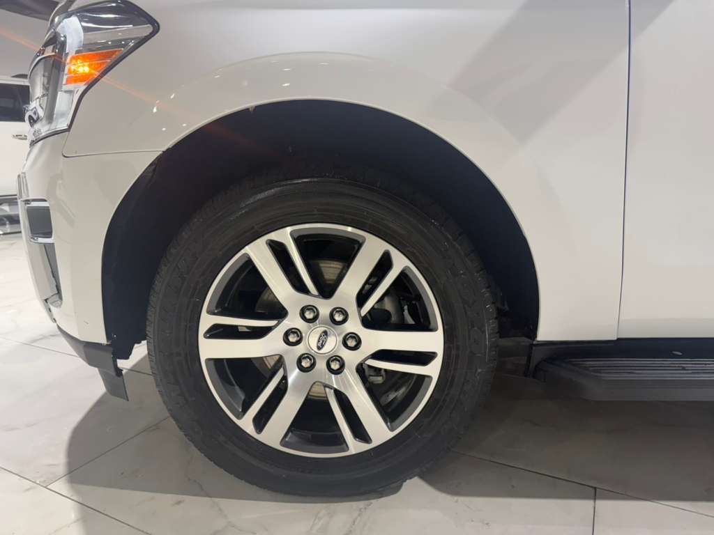 2024 Ford Expedition Image 32