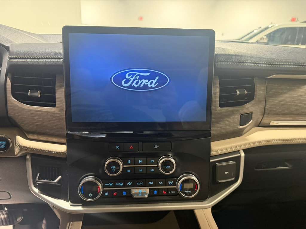 2024 Ford Expedition Image 33
