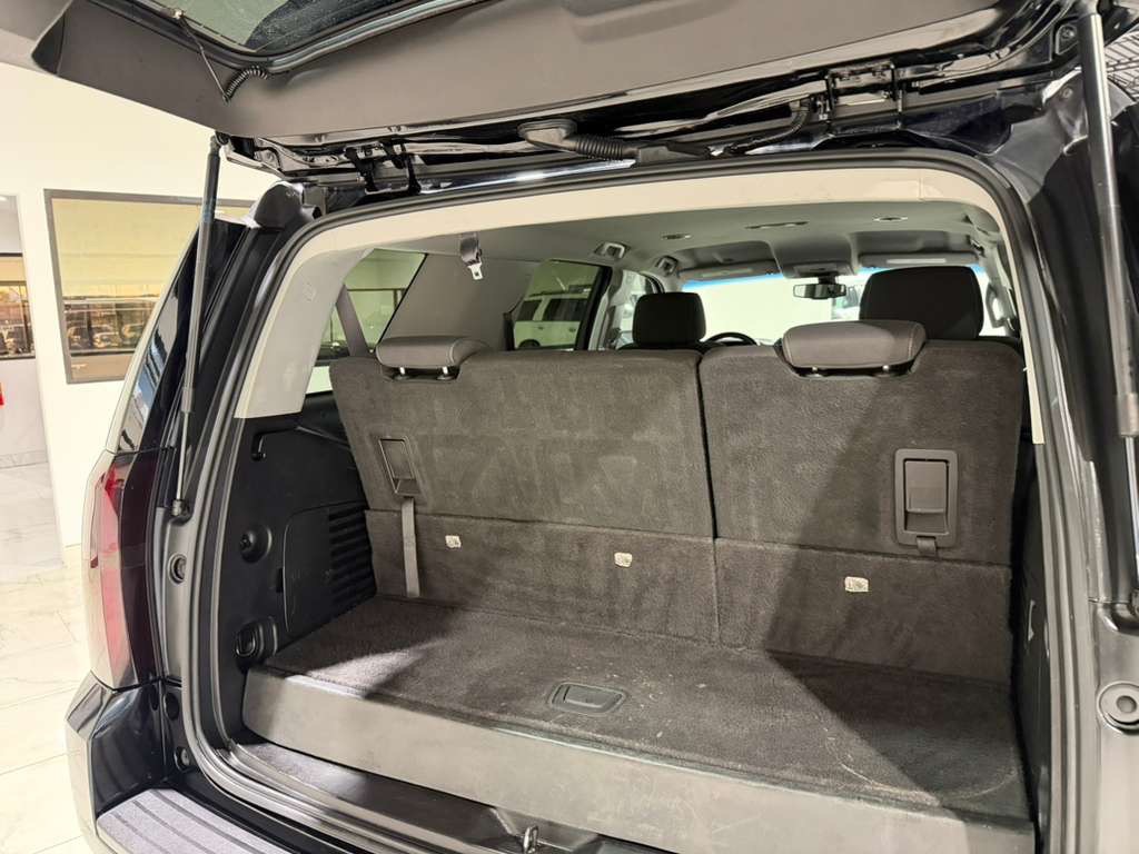 2016 Chevrolet Tahoe Image 10