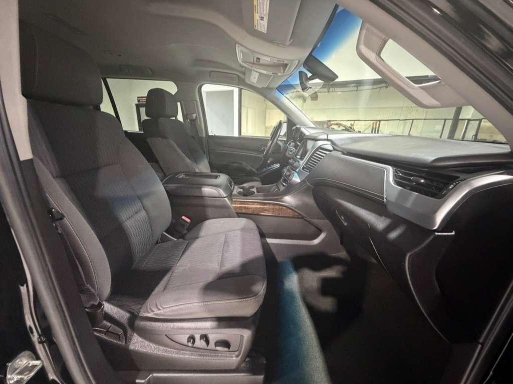 2016 Chevrolet Tahoe Image 14