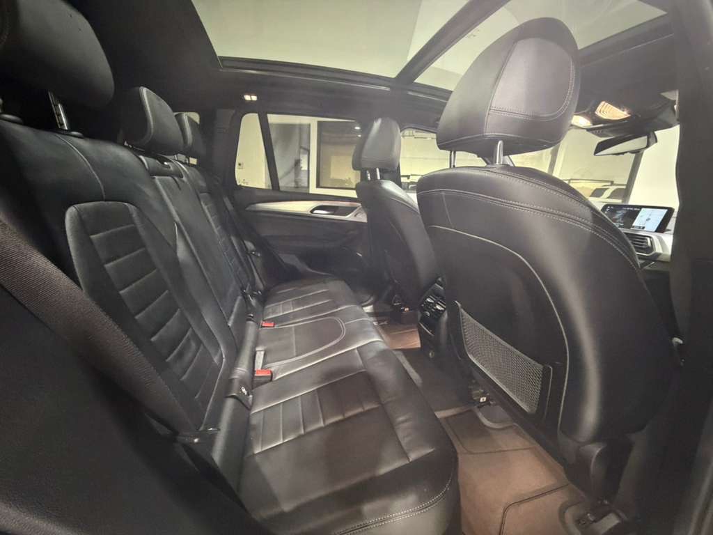 2019 BMW X3 Image 27