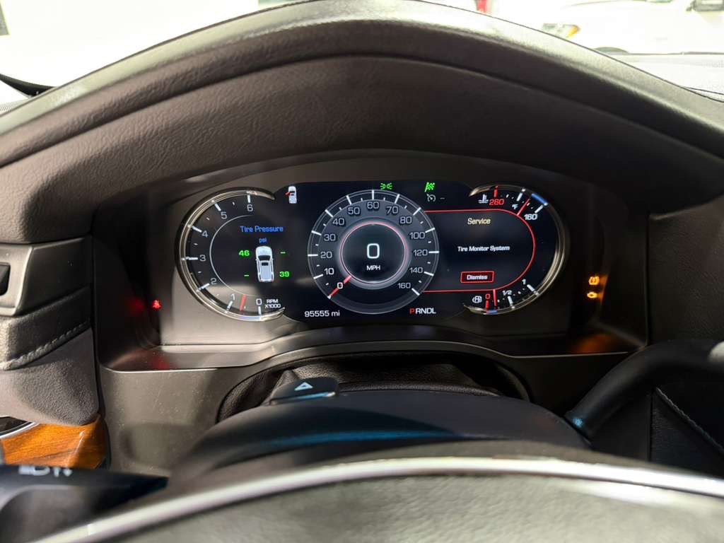 2018 Cadillac Escalade Image 22