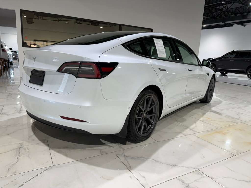 2021 Tesla Model 3 Image 6