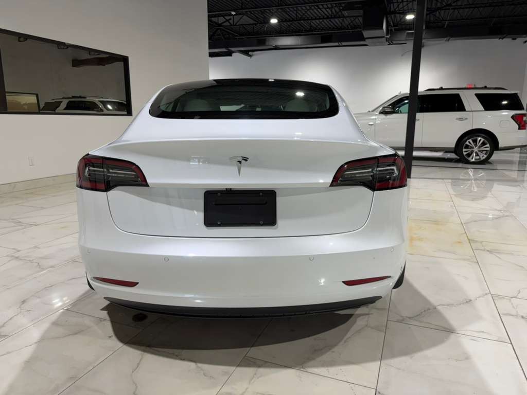 2021 Tesla Model 3 Image 7