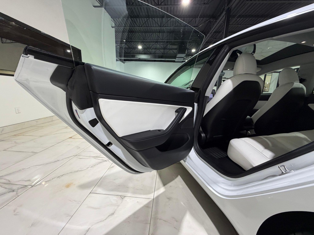2021 Tesla Model 3 Image 20