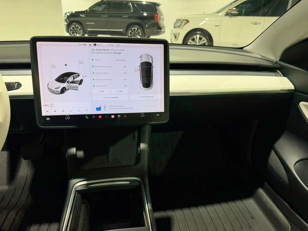2021 Tesla Model 3 Image 26