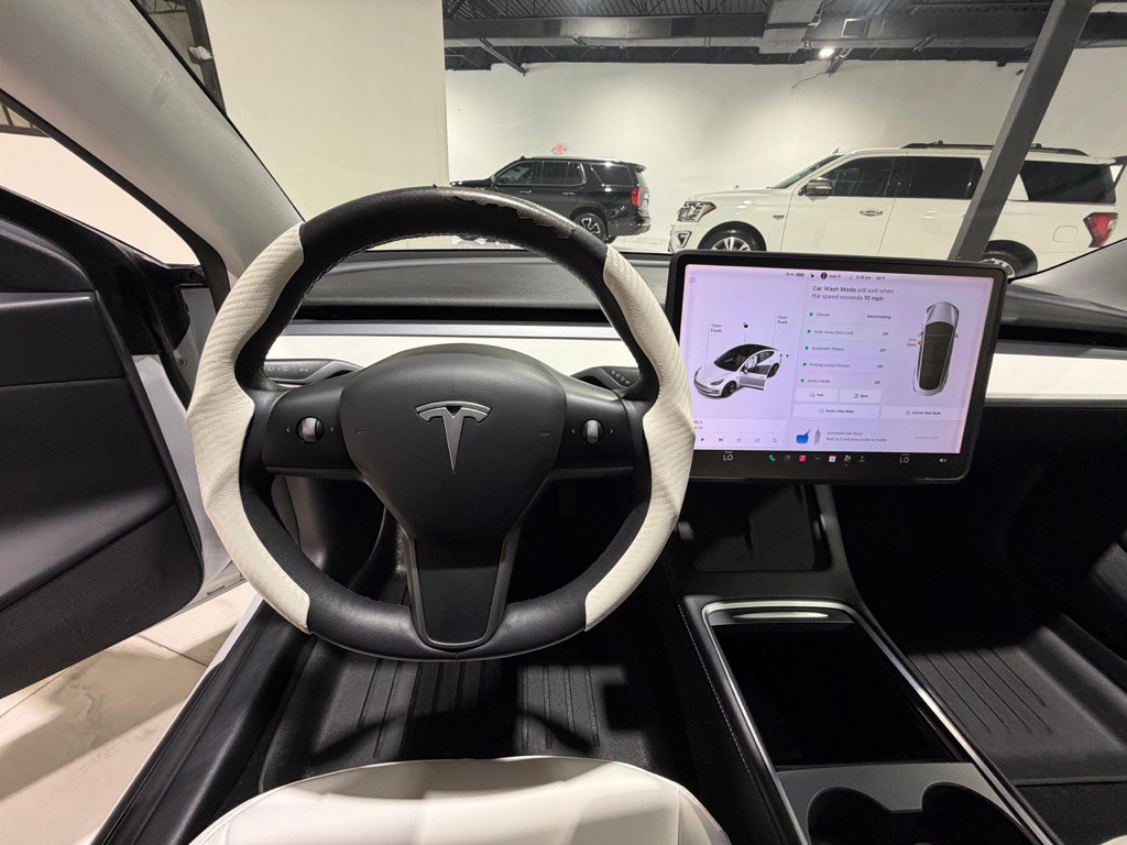 2021 Tesla Model 3 Image 42