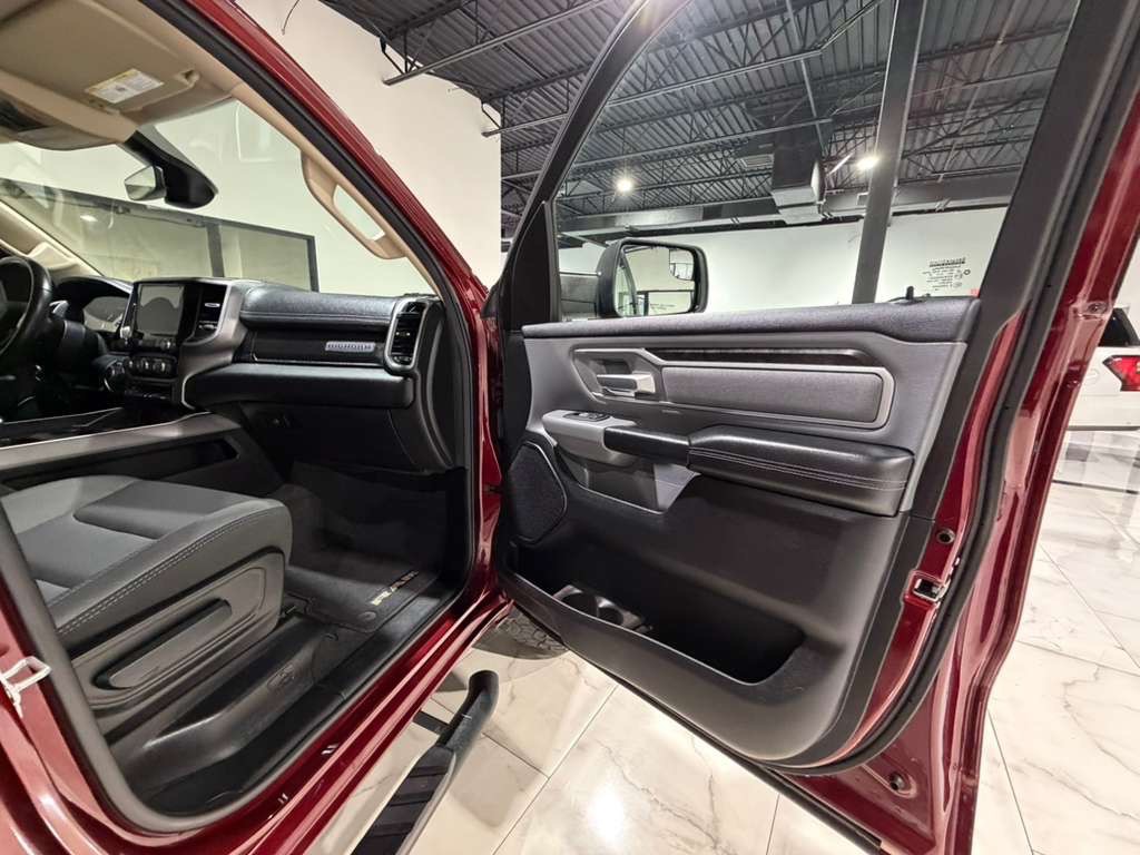 2020 RAM 1500 Image 12