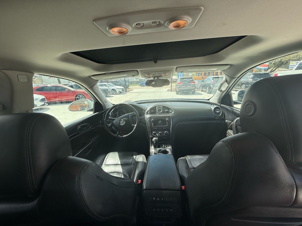 2016 Buick Enclave Image 15