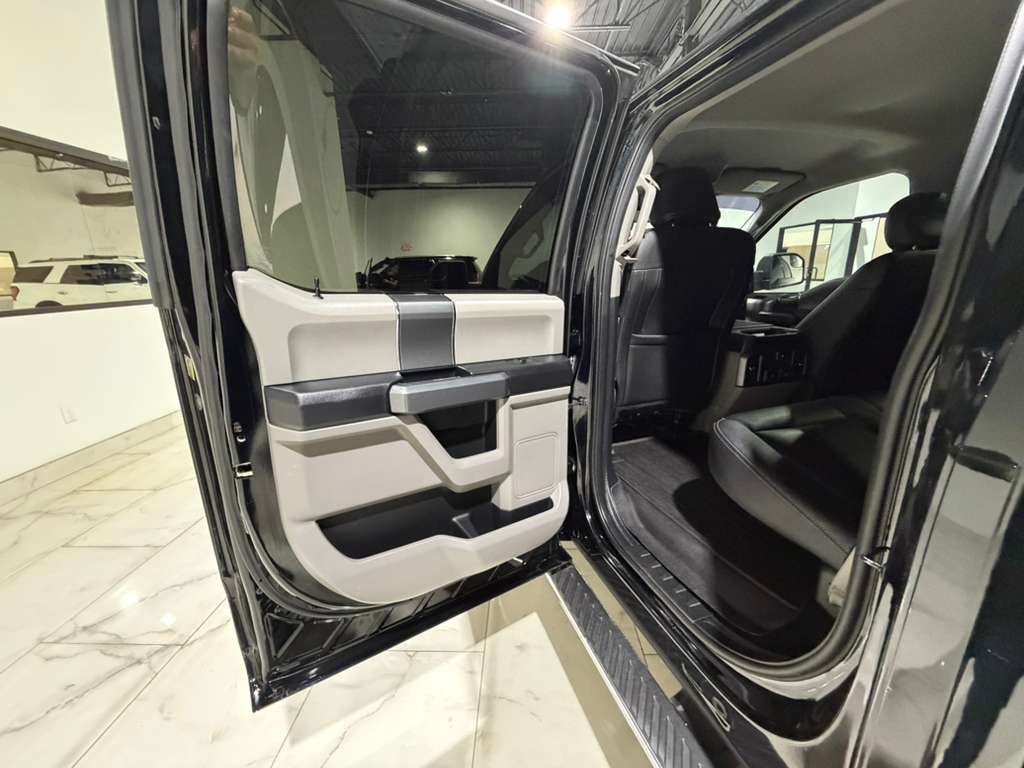 2017 Ford F-150 Image 14