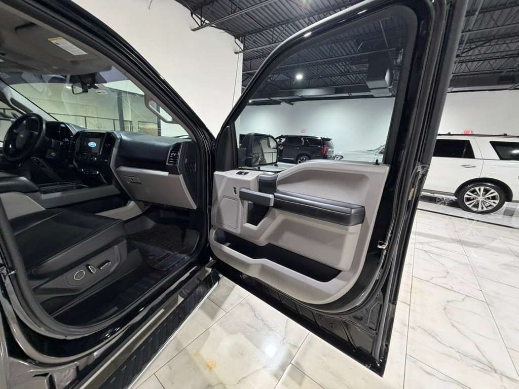 2017 Ford F-150 Image 16