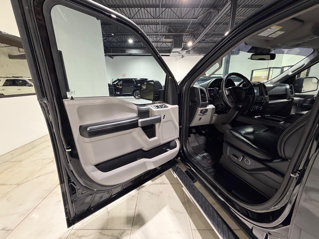 2017 Ford F-150 Image 28