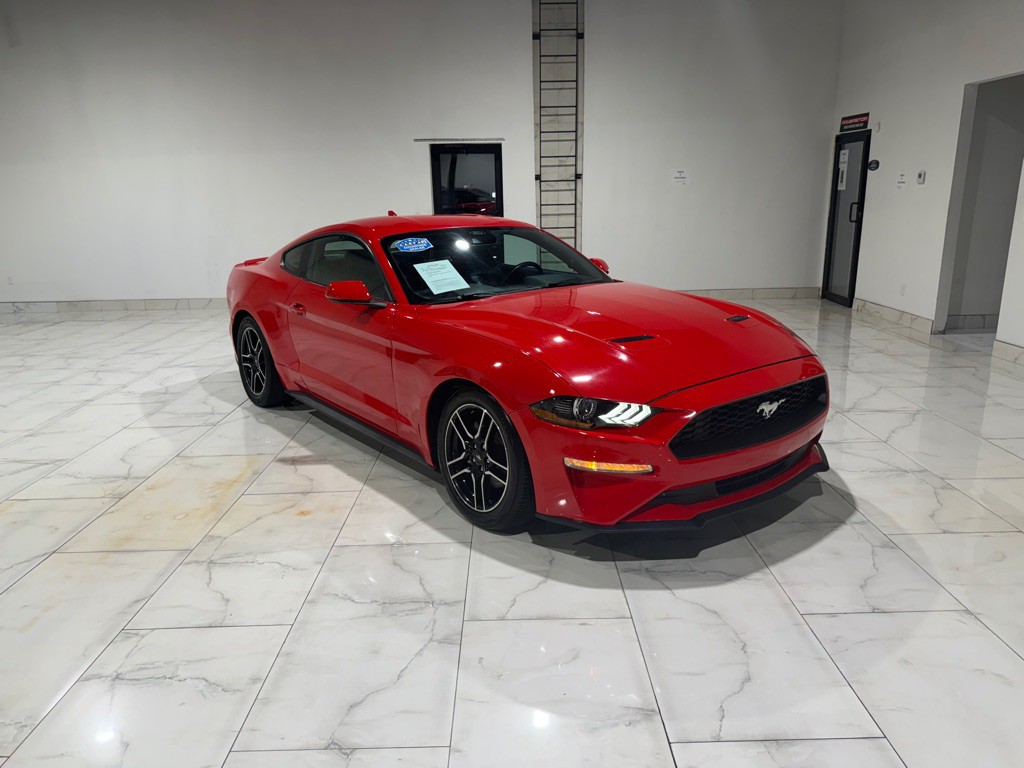 2022 Ford Mustang Image 3