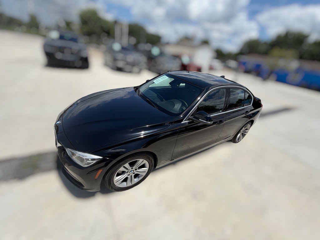 2018 BMW 3 Series Image 6