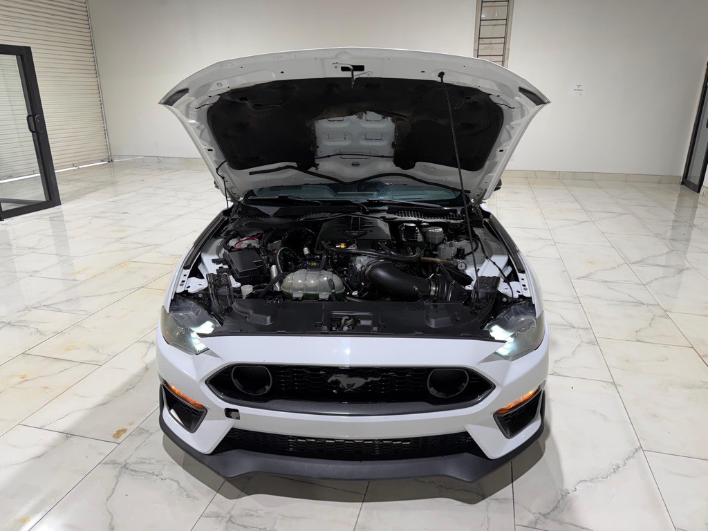 2022 Ford Mustang Image 15