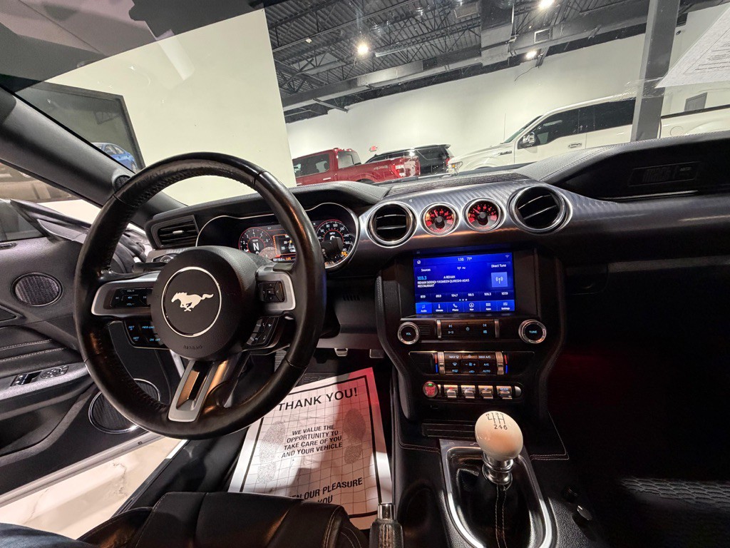 2022 Ford Mustang Image 22