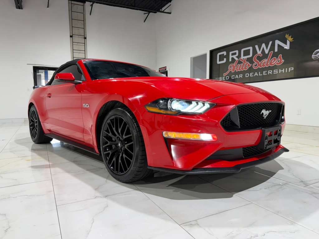 2019 Ford Mustang Image 3