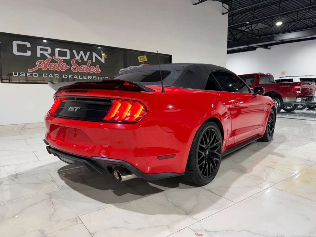 2019 Ford Mustang Image 8