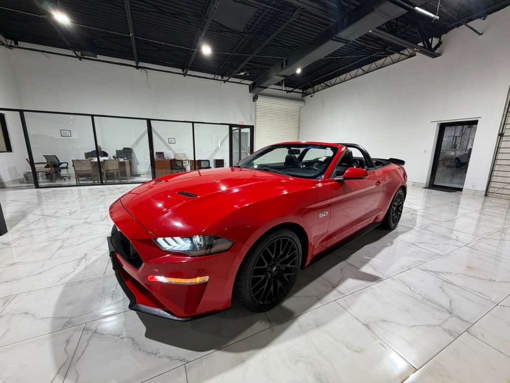2019 Ford Mustang Image 24