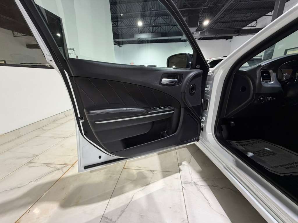 2023 Dodge Charger Image 11