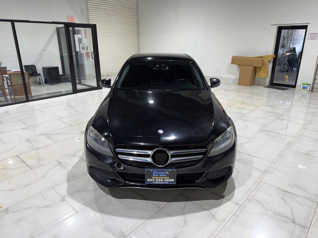 2016 Mercedes-Benz C-Class Image 2