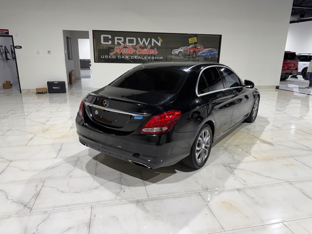 2016 Mercedes-Benz C-Class Image 8